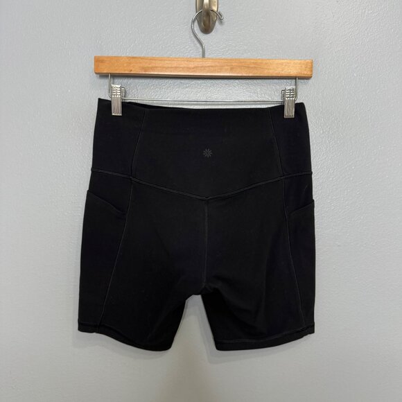 ATHLETA salutation stash pocket II 7" shorts in black size M - Picture 5 of 7